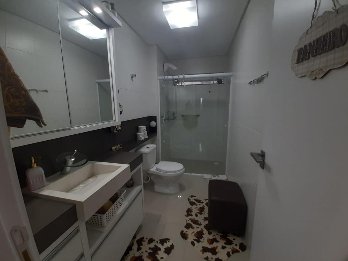 Lindo Apartamento 3 Dorm A 100M Da Praia De Pereque 贝卢港 外观 照片
