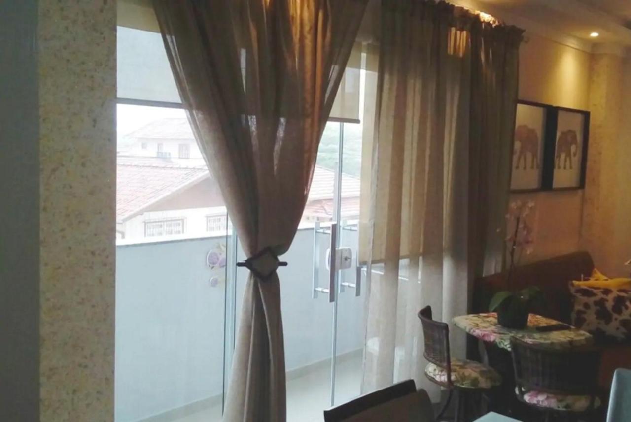 Lindo Apartamento 3 Dorm A 100M Da Praia De Pereque 贝卢港 外观 照片